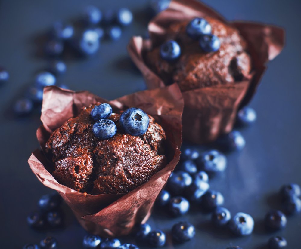 Chocolate cupcakes with blueberry