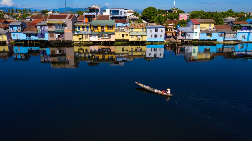 Photograph by HIEN LE