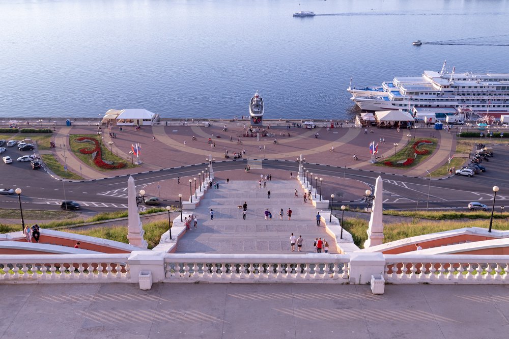 Чкаловская лестница