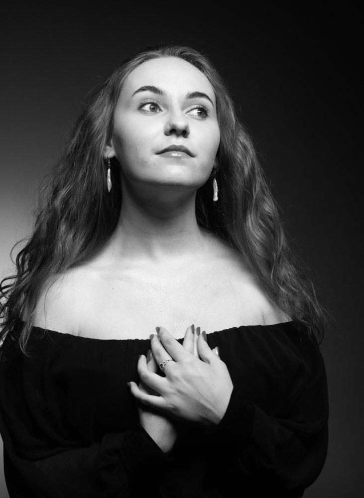 Фотография автора Елена Бурцева