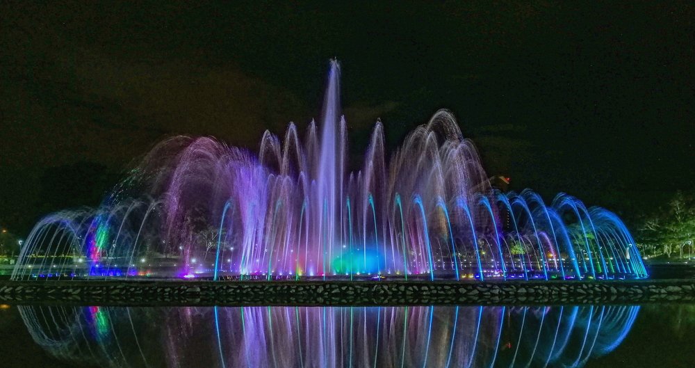 WATER DANCE LIGHT