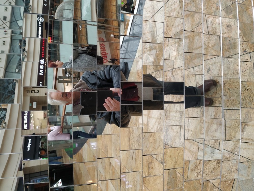 И здесь и там