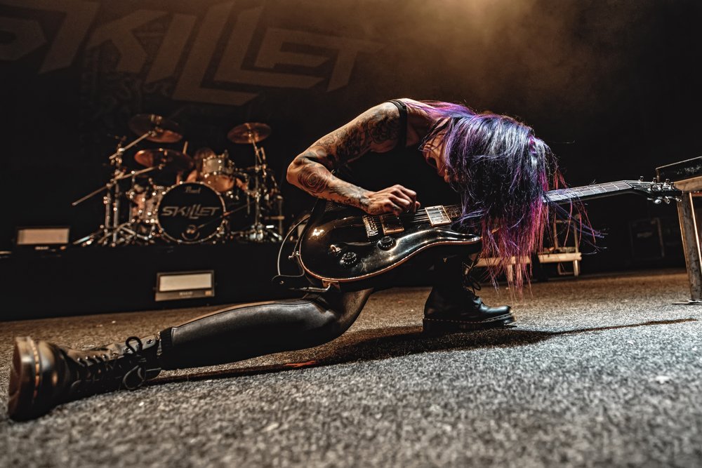 Концертная фотография группы Skillet (USA), Киев, Stereo Plaza