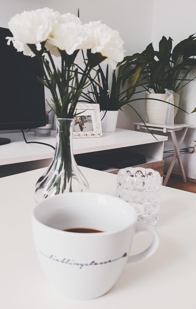 Фотография автора Nicole Sunshine Riddle