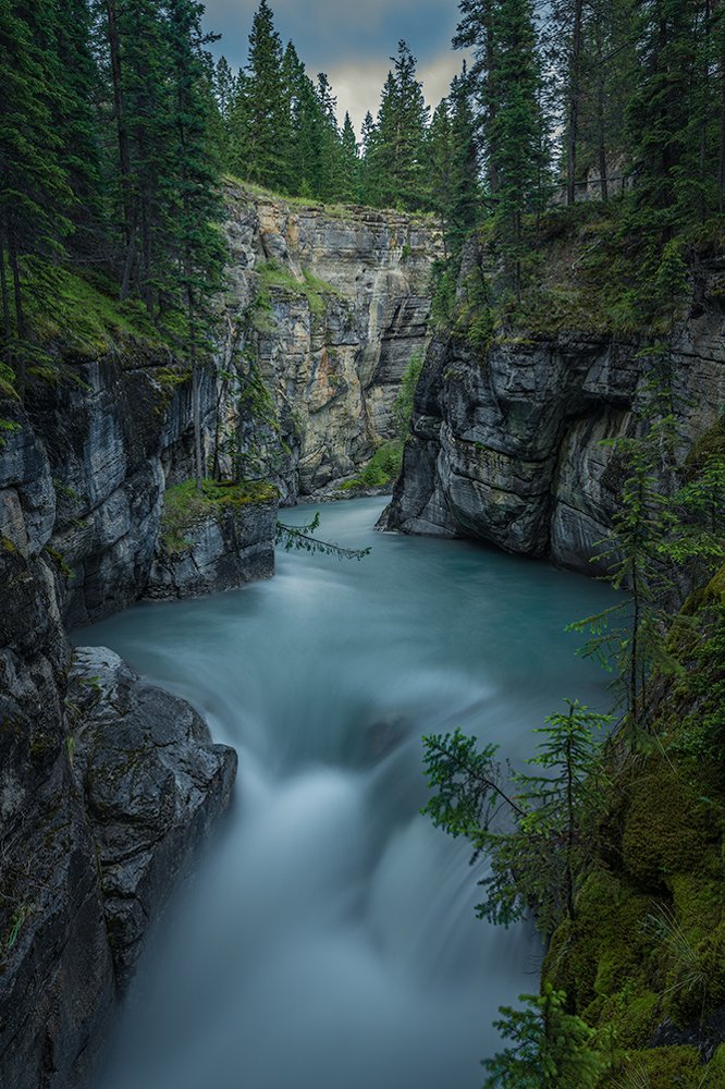 Maligne Canyon