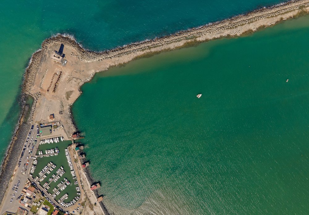 Photograph by Enrico Luzi