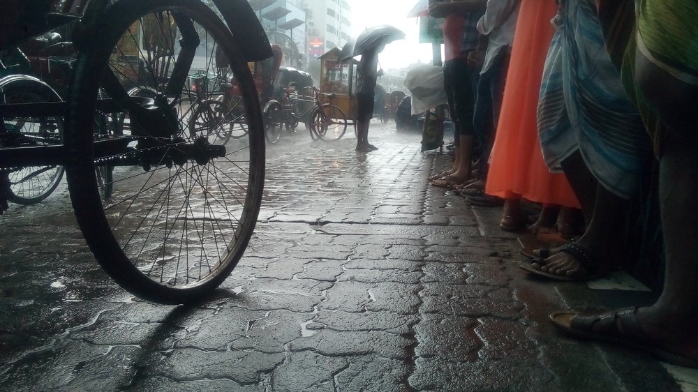 All Rickshaw Pullers Say 'No' at this rain