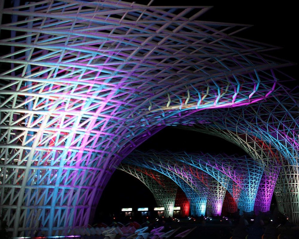 the beauty of the night light (manado)