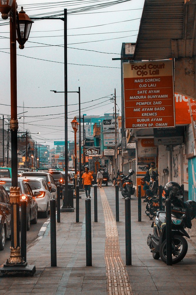 Photograph by Aziz Zaenuddin