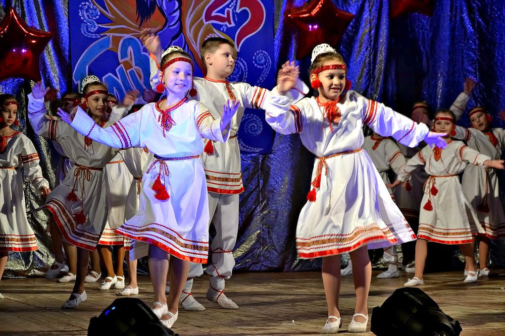 В ритме танца.