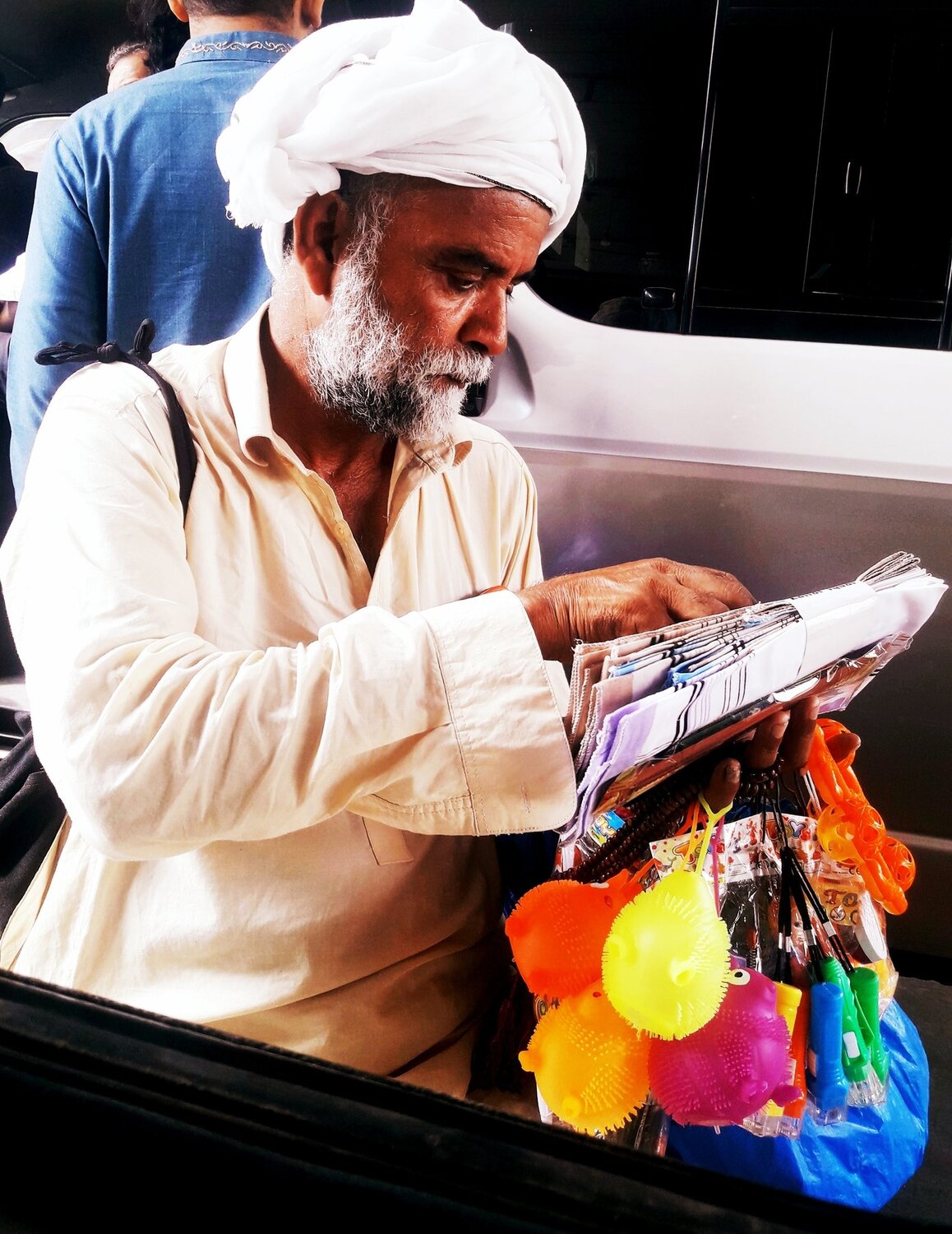 People who sell happiness