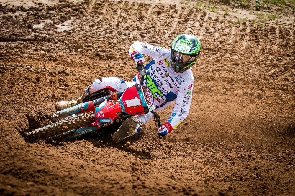 Photograph by Igor Tseskidov