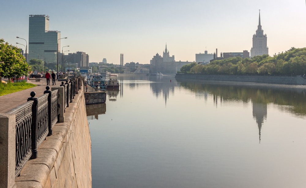 Москва. Май.