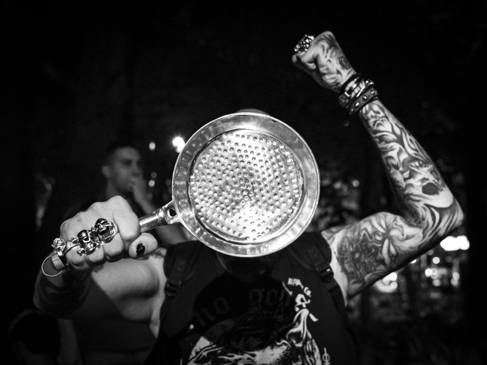 EL PODER DE LA CACEROLA