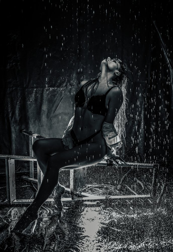 Photograph by ANTON KHOMENKO https://www.patreon.com/ant_vipp