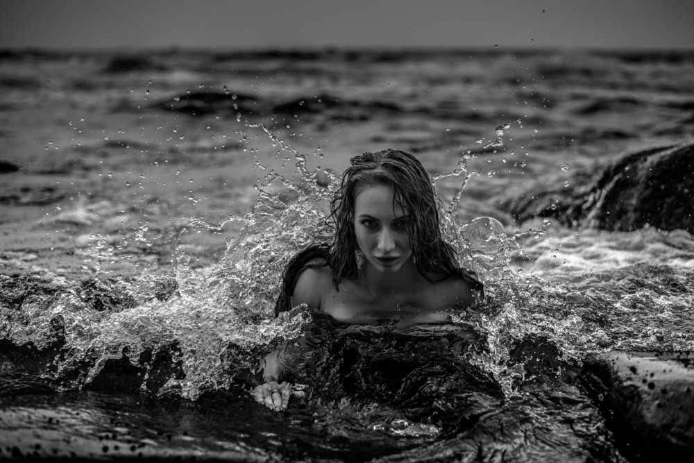 Photograph by ANTON KHOMENKO https://www.patreon.com/ant_vipp