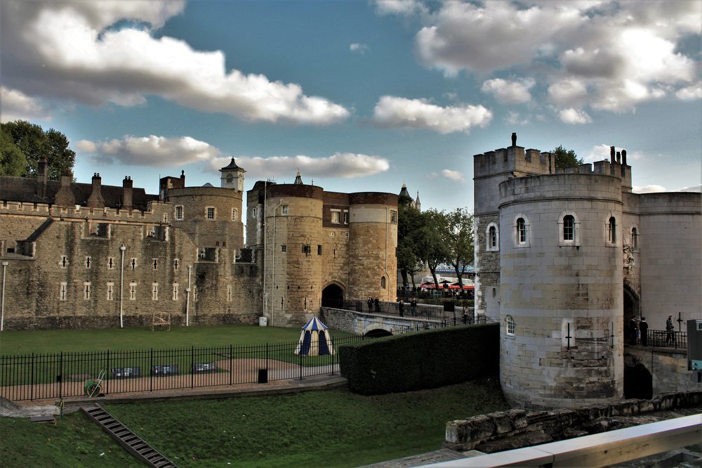 Castillo, Londres
