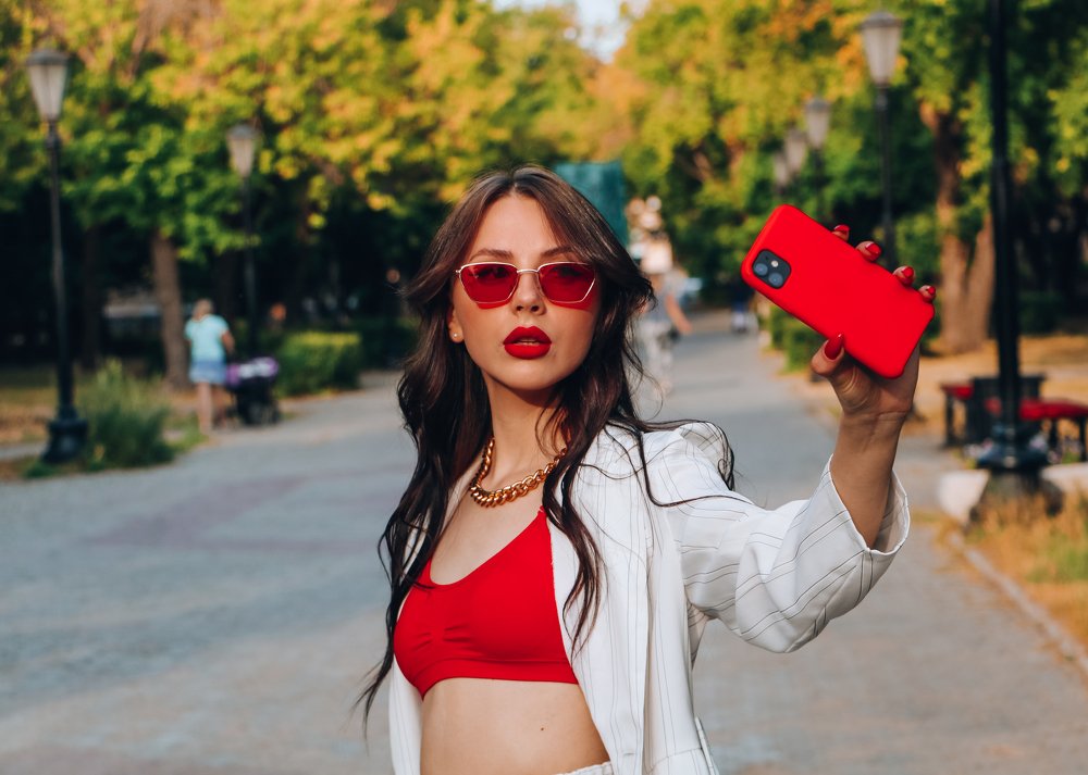 Photograph by Sveta Manzana