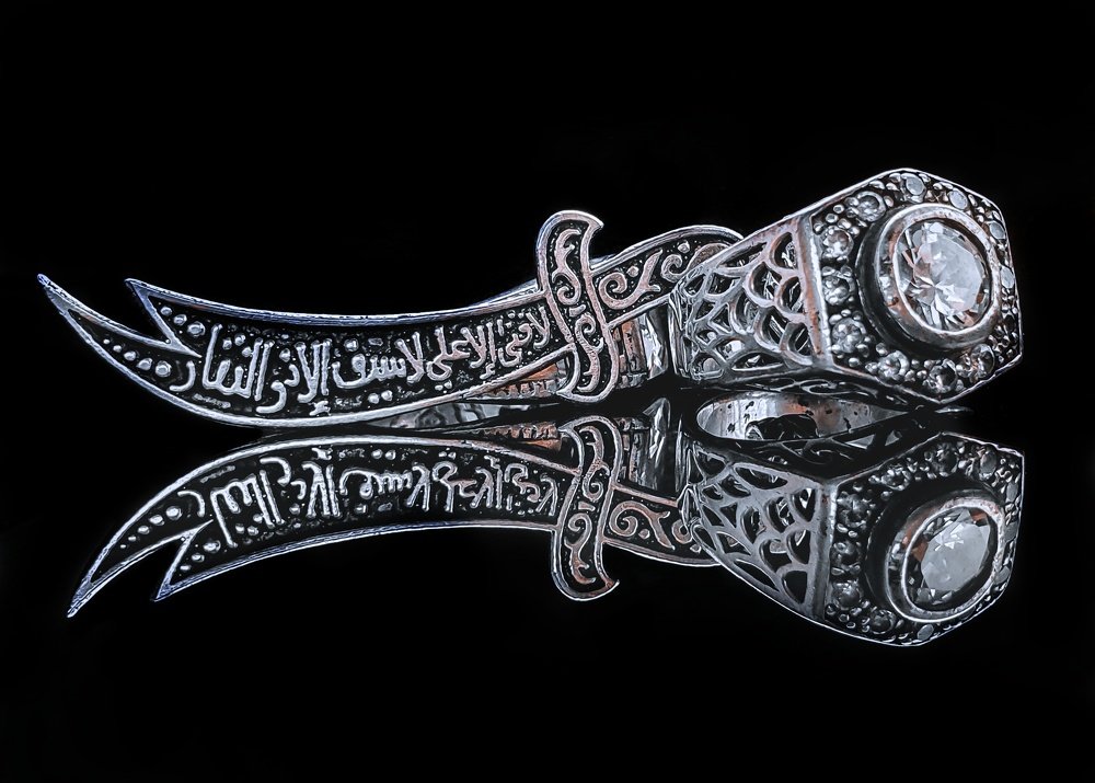 Photograph by HAYDRR Hayder
