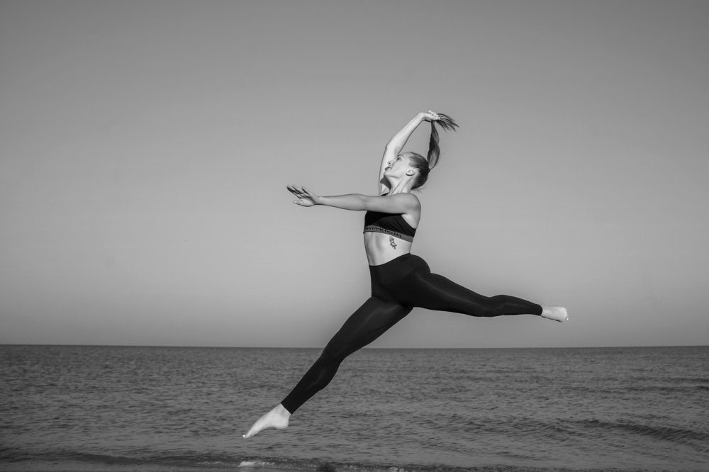 Бегущая по волнам