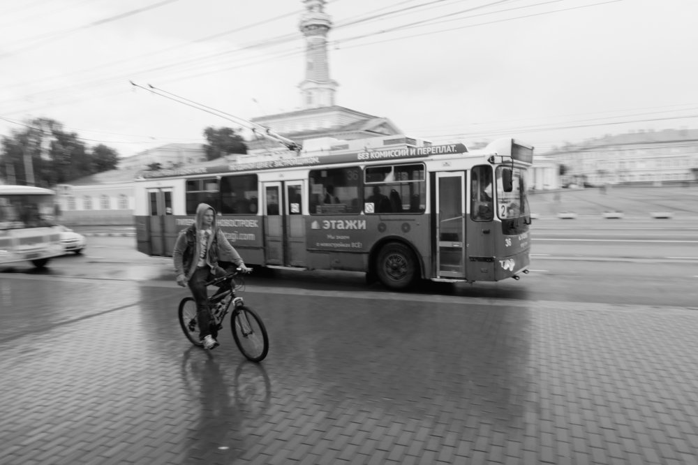 Наперегонки с троллейбусом