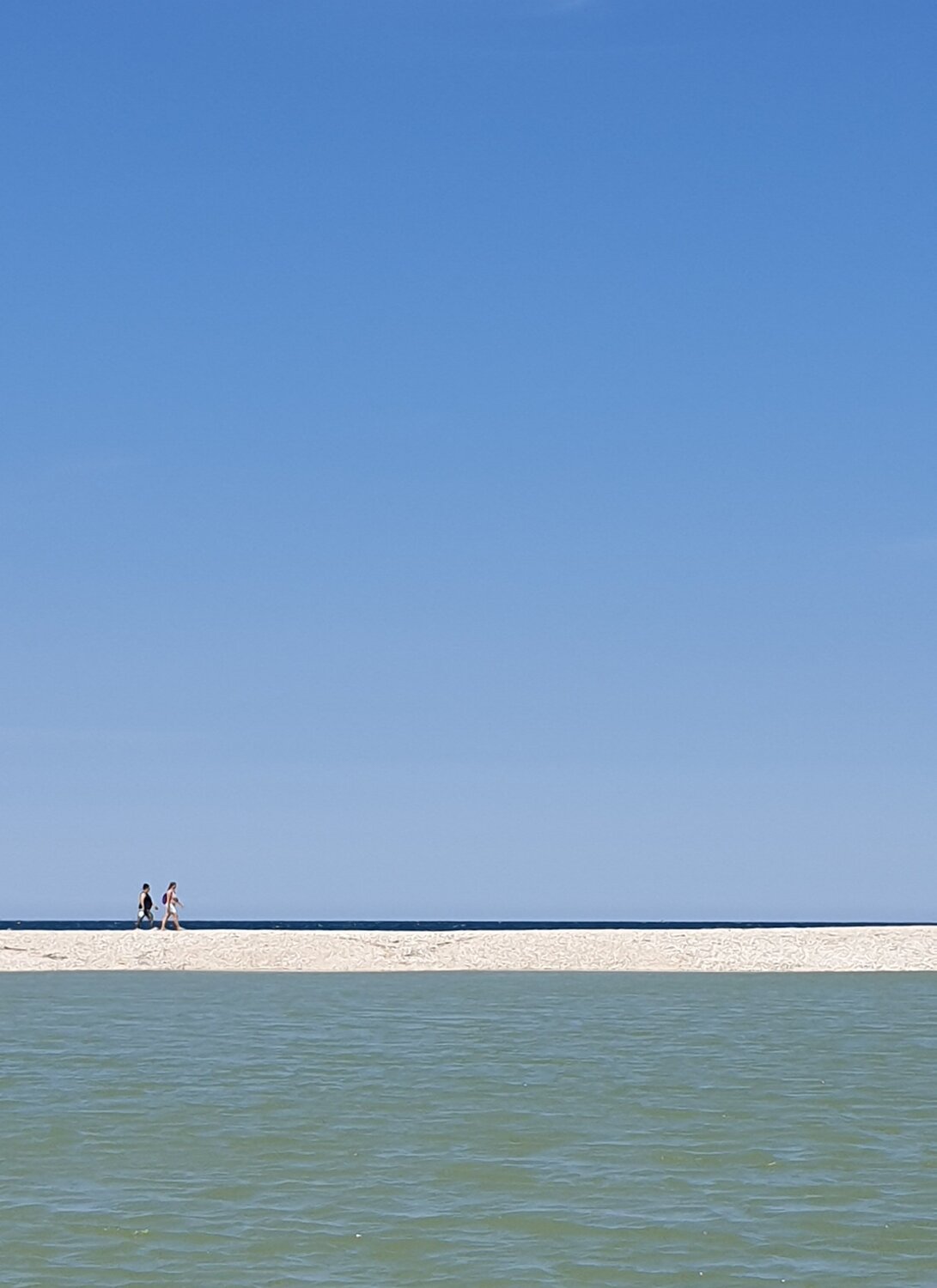 Take me to the sea...