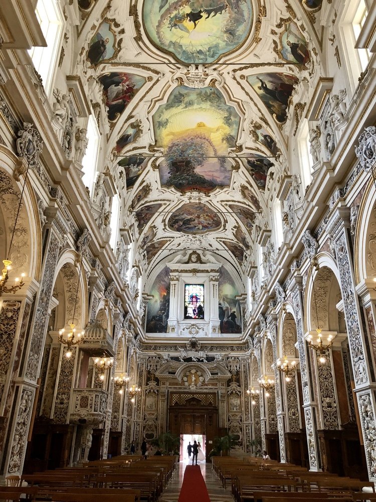 Photograph by Anna Gapanovich