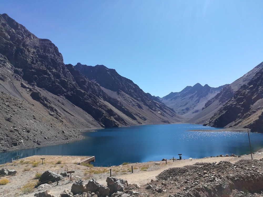 Photograph by Cristian Portugal