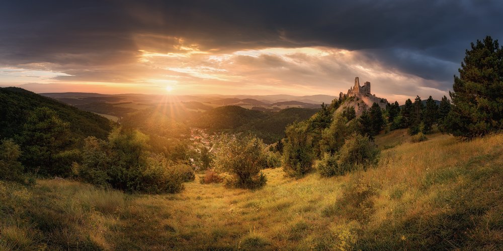 Evening at the Cachtice castle