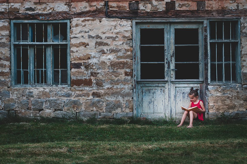 Where are my children's books...