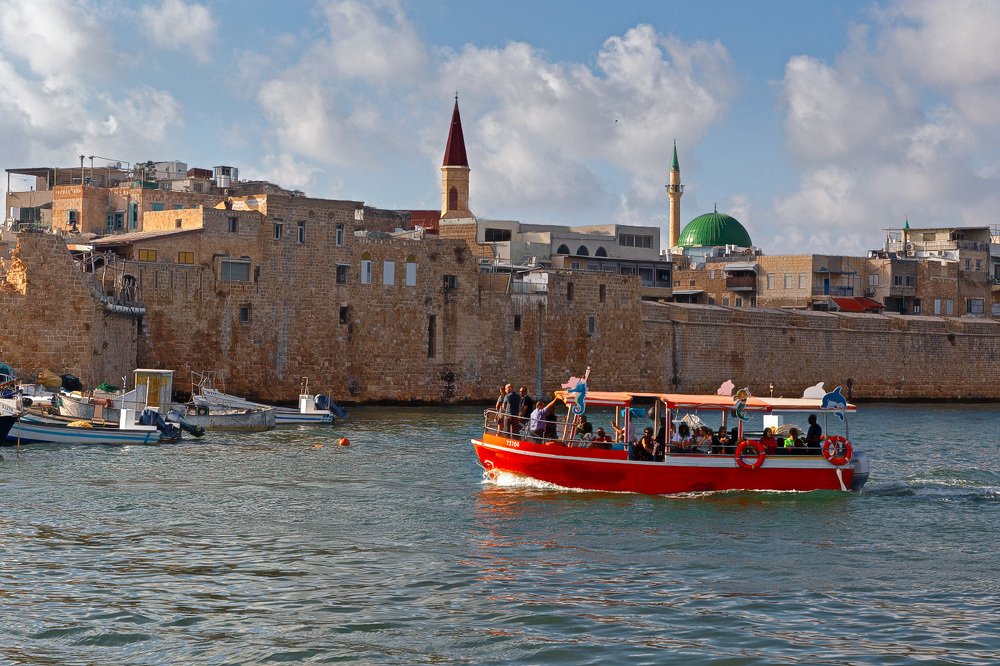 В порту старого города Акко.