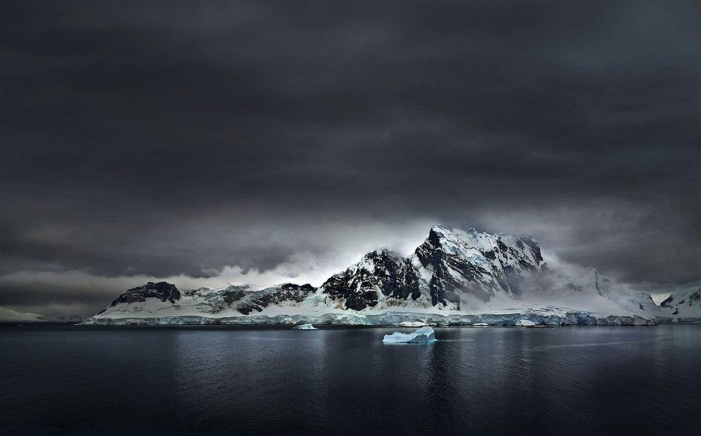 Photograph by Eduardo Modolo