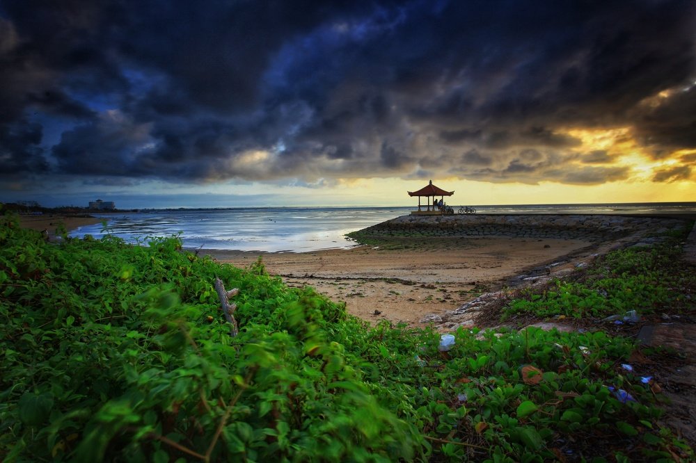 Photograph by i made sukarnawan