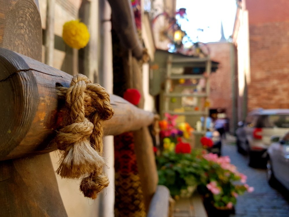 На старинной улице в Риге