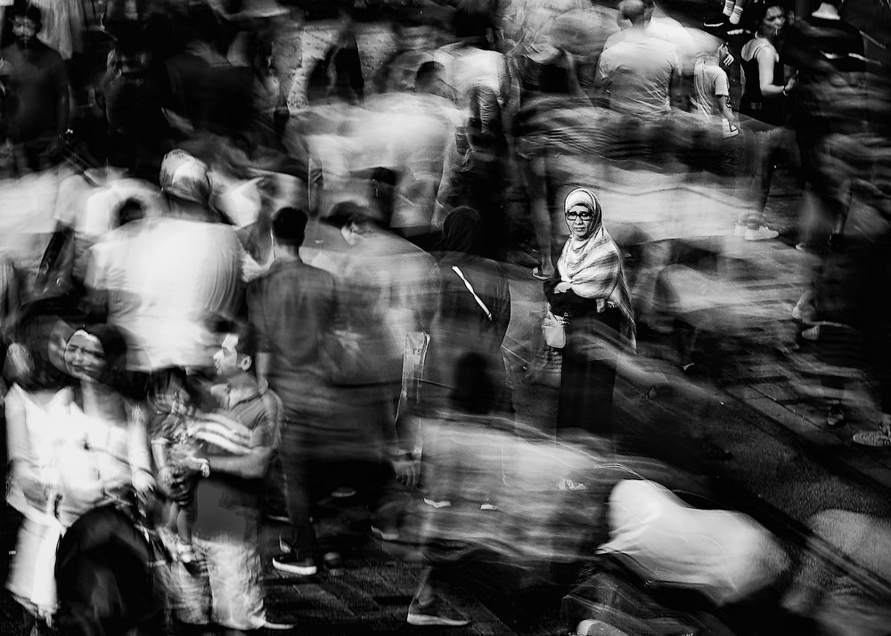 loneliness left in the middle