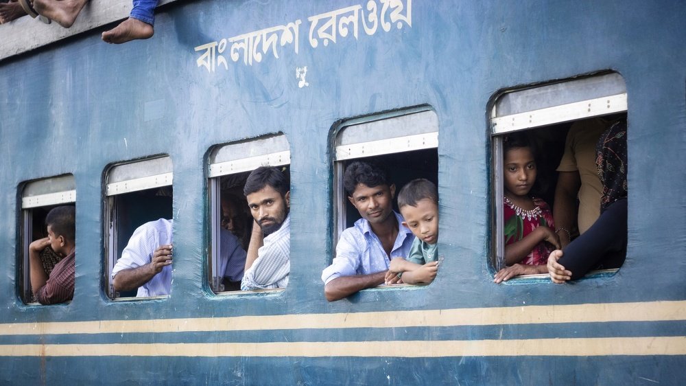 স্বপ্ন যাবে বাড়ি