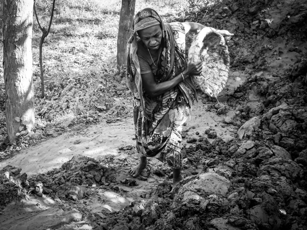 Photograph by Hossain Shahin