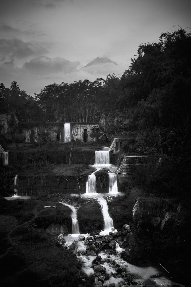 Photograph by Roland Andika Setiawan