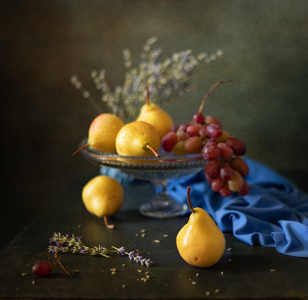 Желтые груши