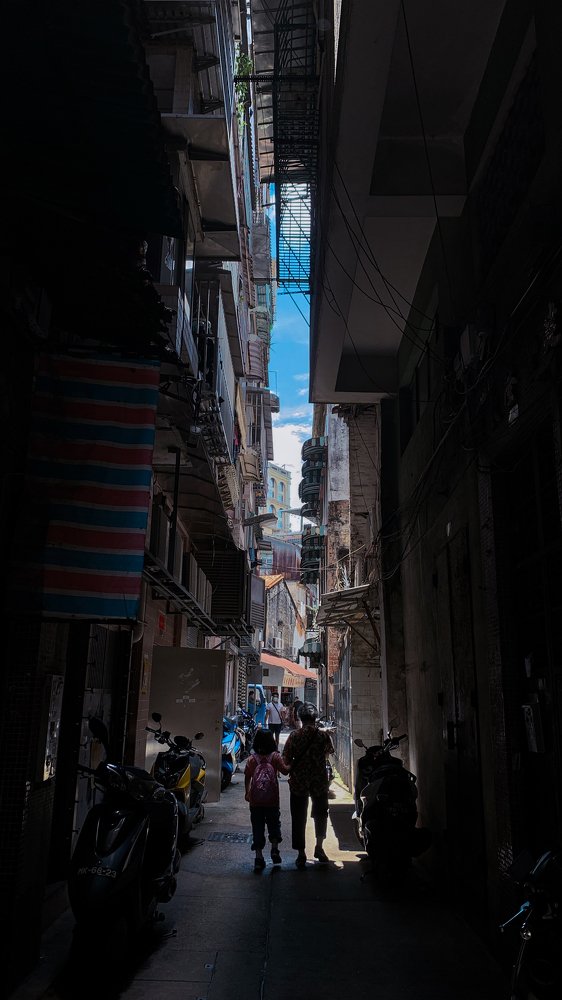 Photograph by Zou daniel