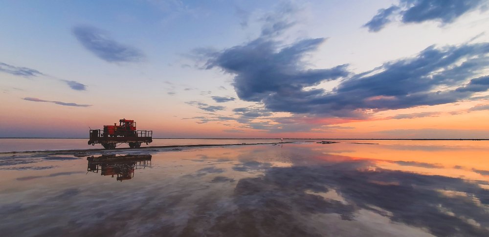 Природное зеркало