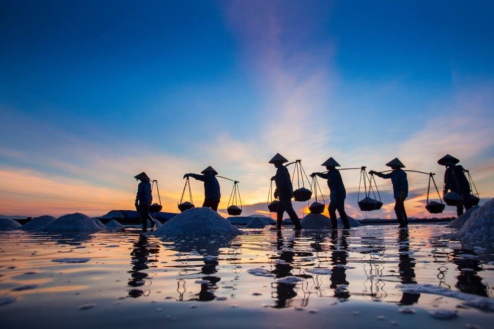 Photograph by Hung The