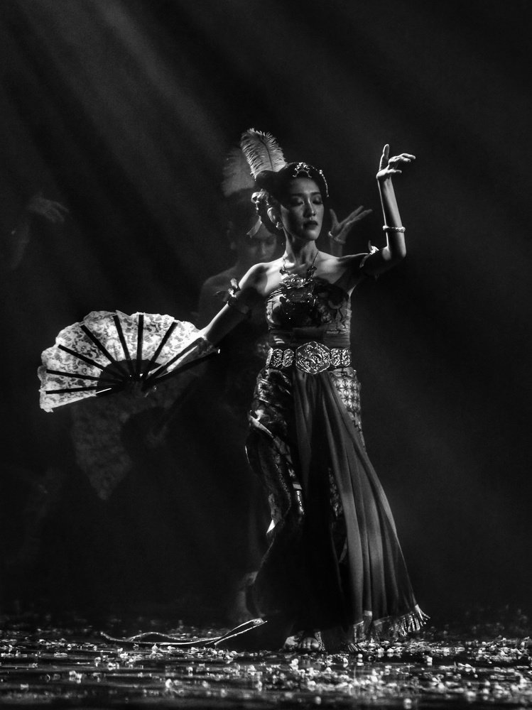 Photograph by Benny Momor