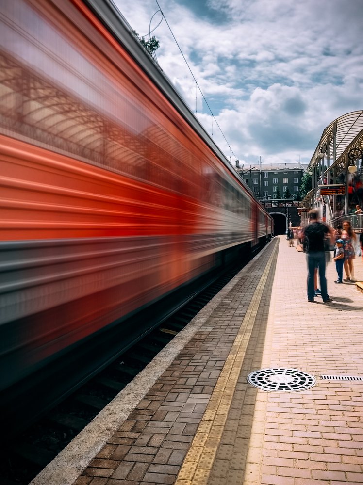 В ожидании поезда