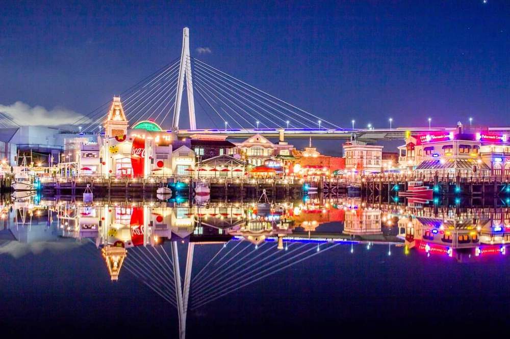 Photograph by Joo Aun Hneah