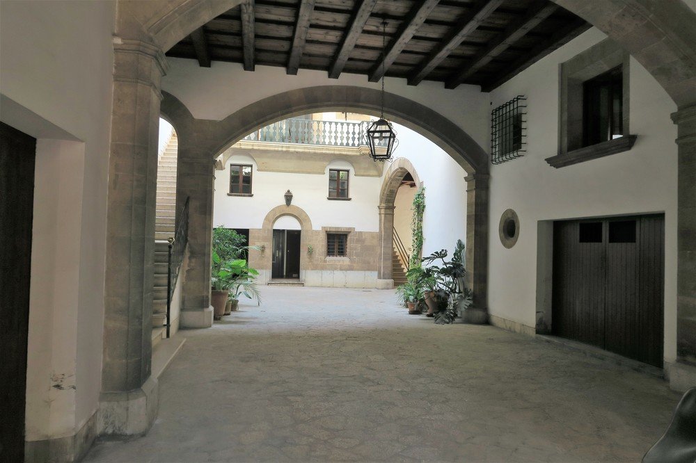 Разные города и разные эпохи