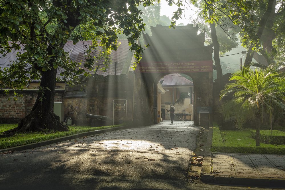 Photograph by Sky Hunter Duy Quang