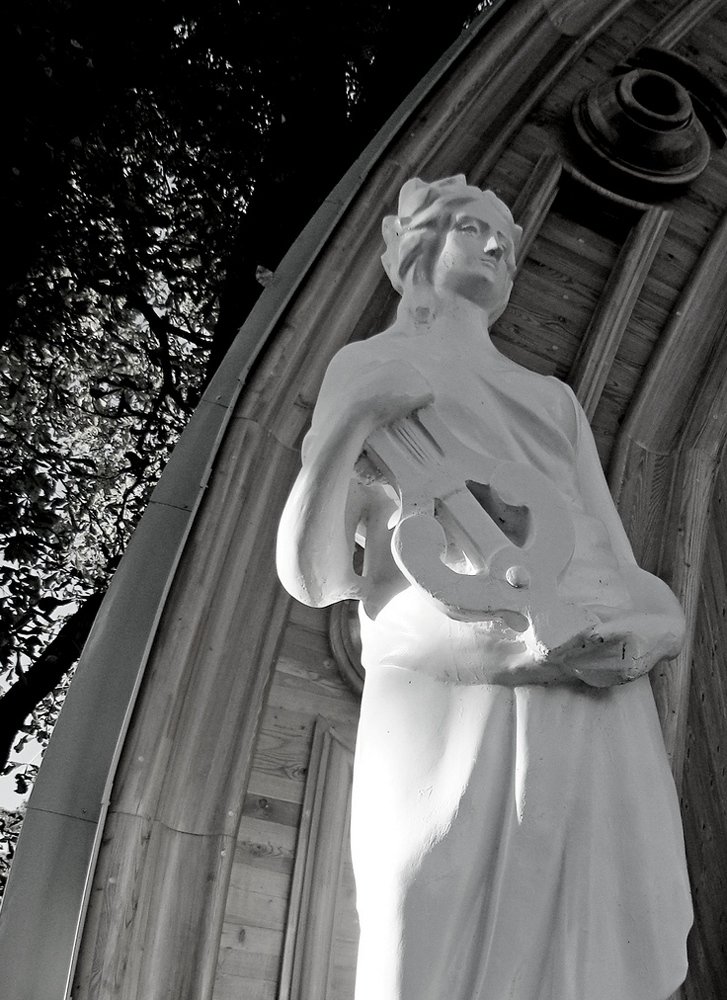 И  - сказка..