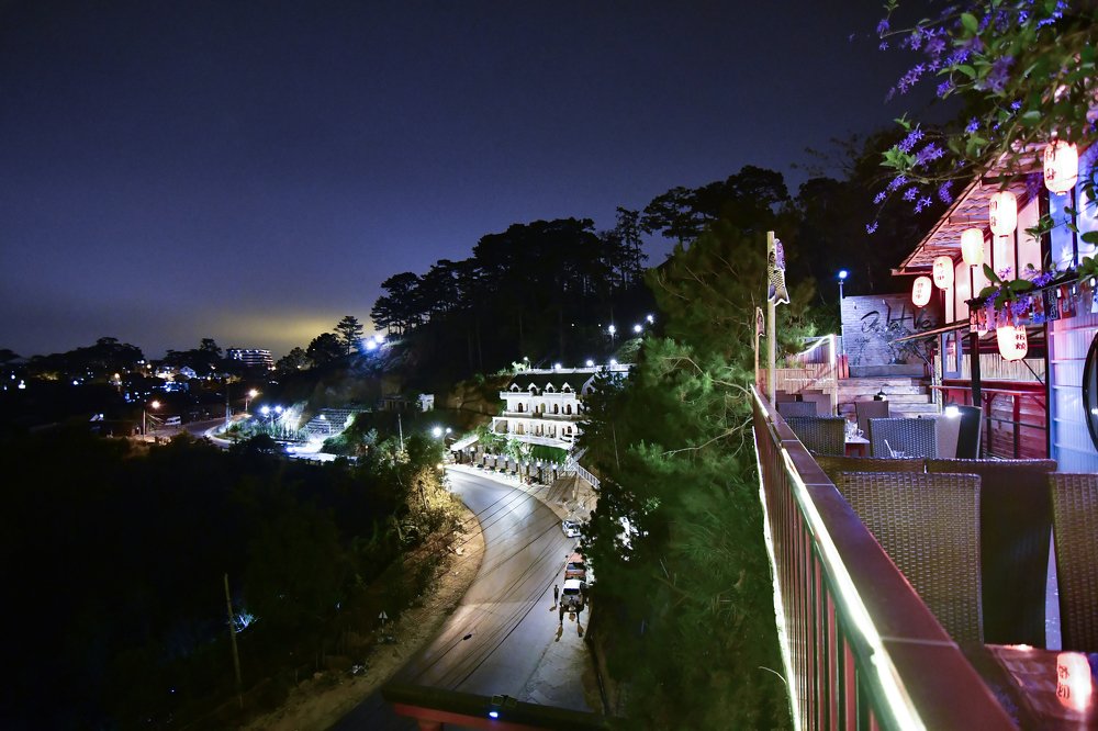 Dalat by night