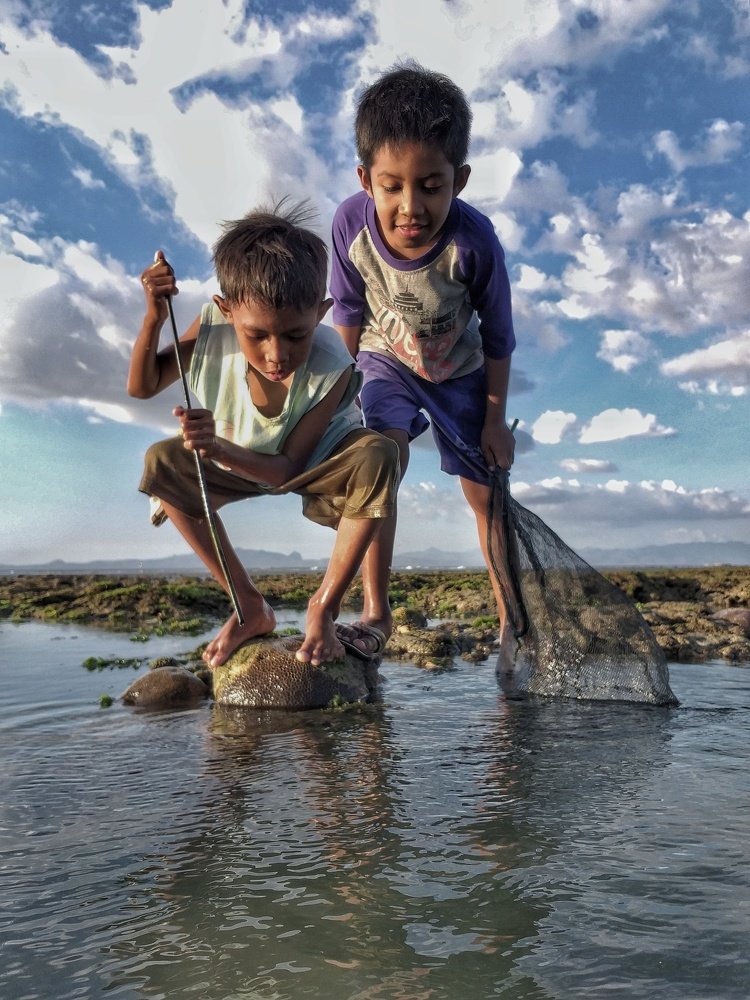 Photograph by Leni Tangmau